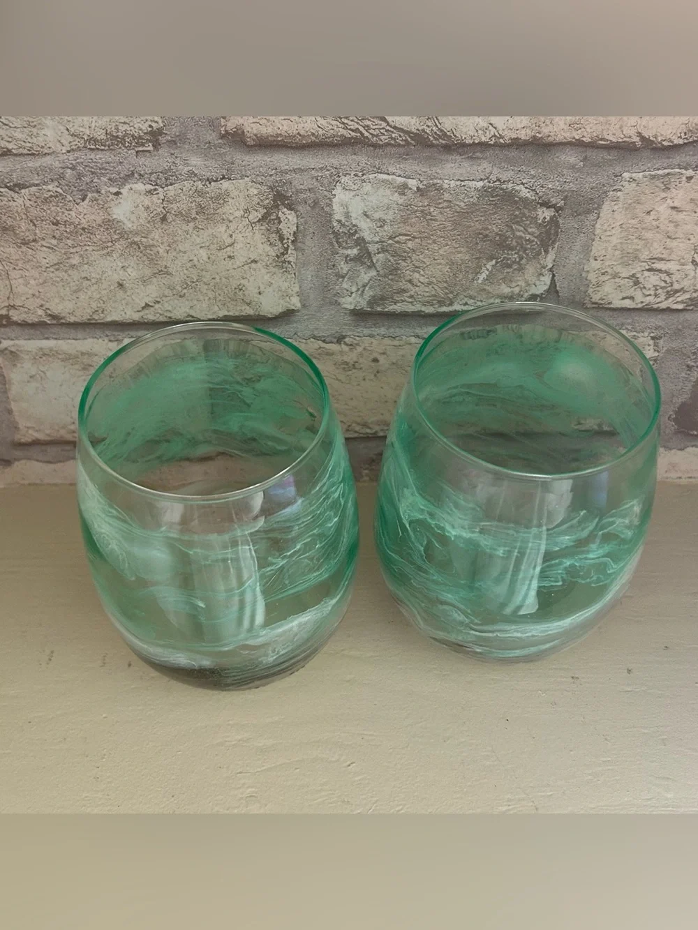 Set of 2 Green Marble Swirl Stemless Wine Glasses Tumblers Handmade Art Glass